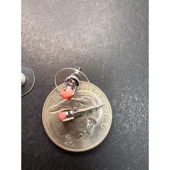 NEW Oregon peach opal 6mm stud earrings in rhodium over sterling silver - Picture 4 of 6